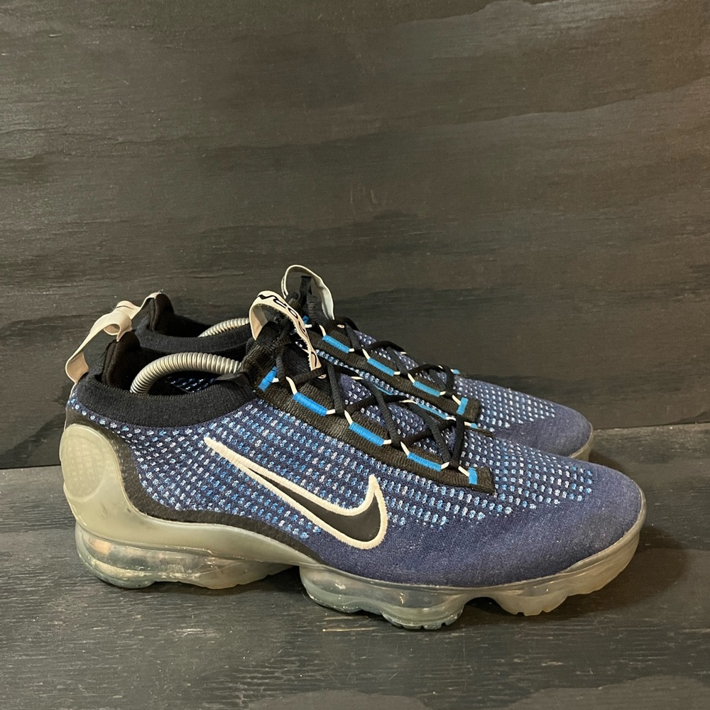 Nike Air Vapormax Flyknit 21 Men’s Size 11.5 Shoes Blue Sneakers DZ4856-400